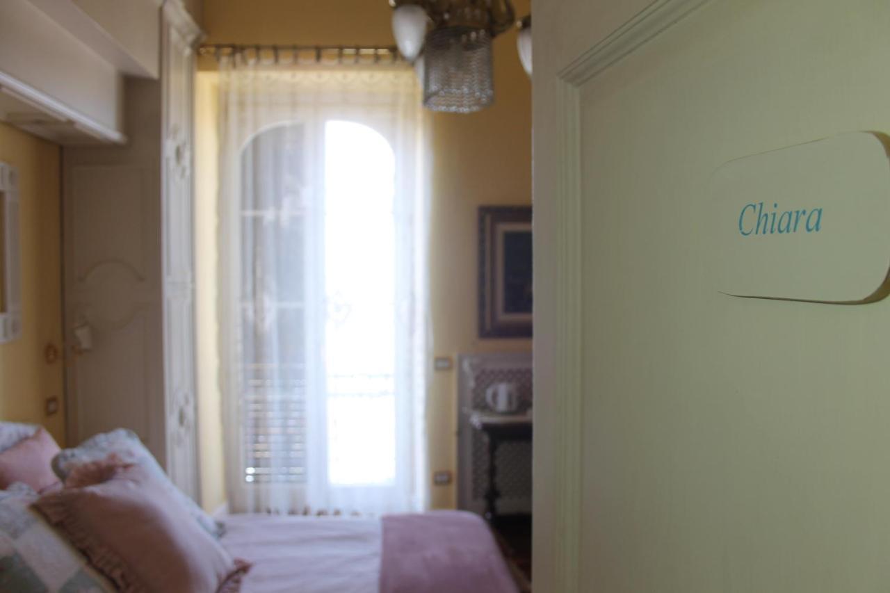 B&B Le Sorelle Napoli Bagian luar foto