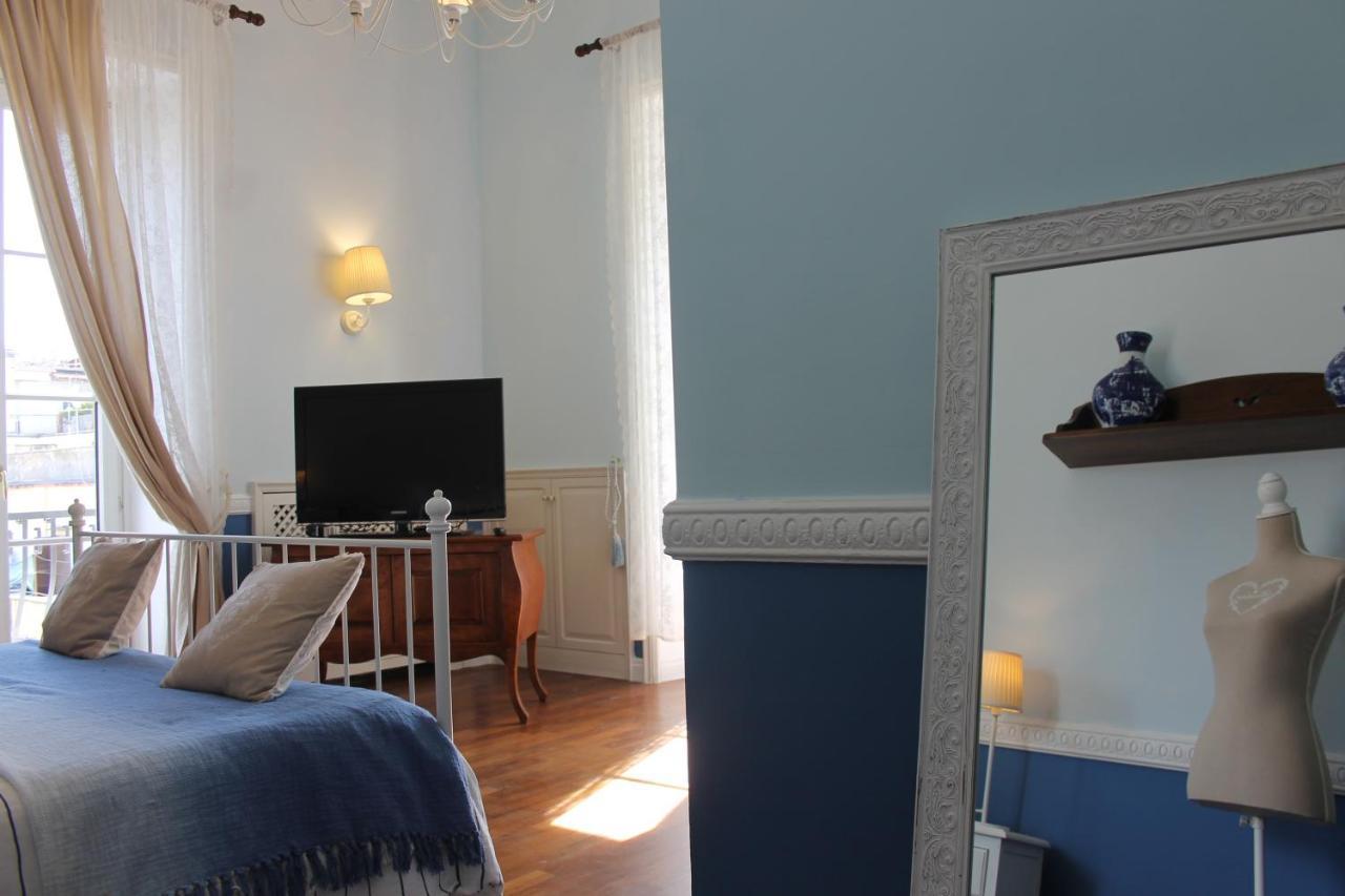 B&B Le Sorelle Napoli Bagian luar foto