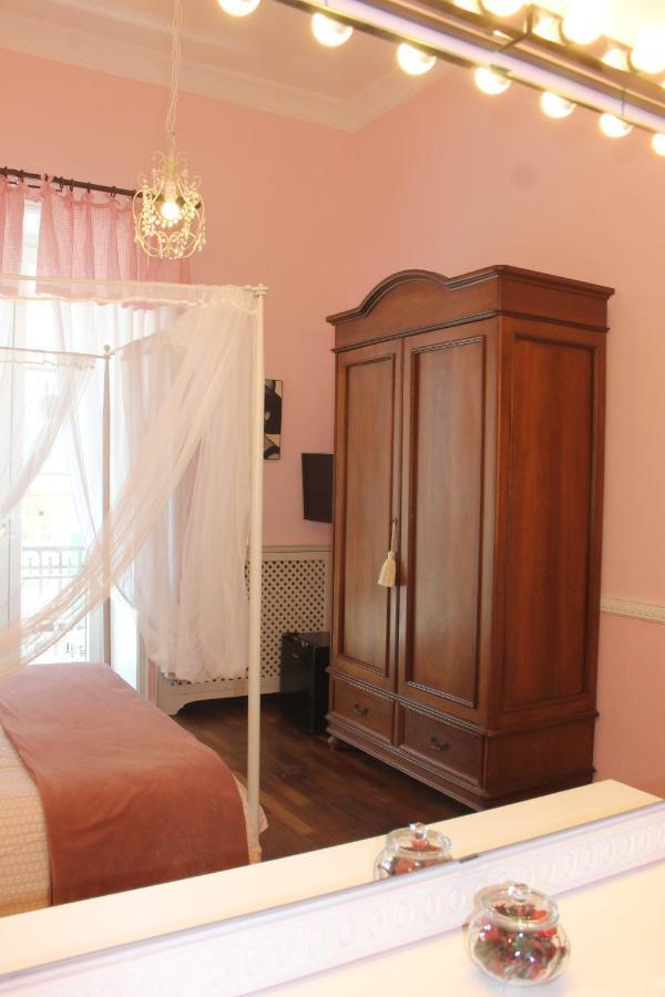 B&B Le Sorelle Napoli Bagian luar foto