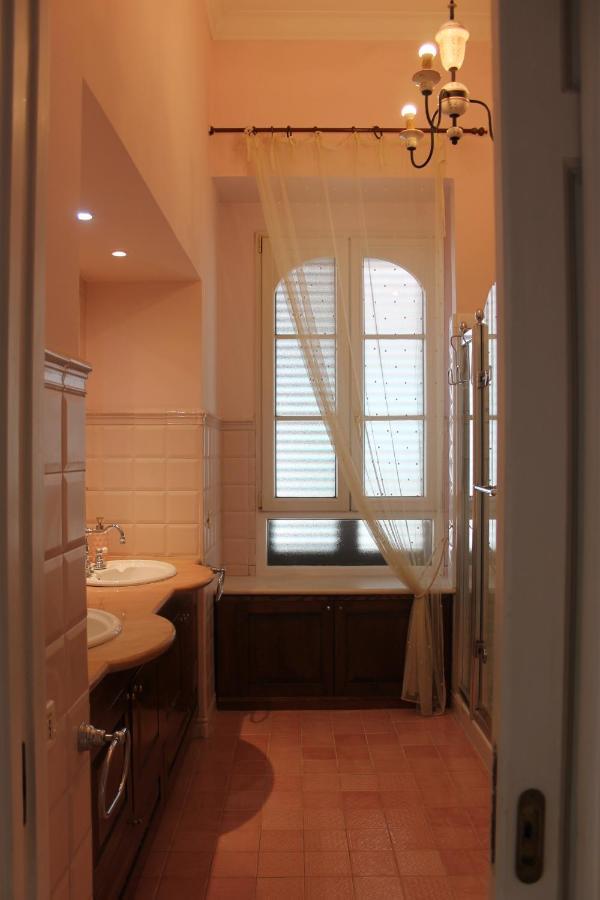 B&B Le Sorelle Napoli Bagian luar foto