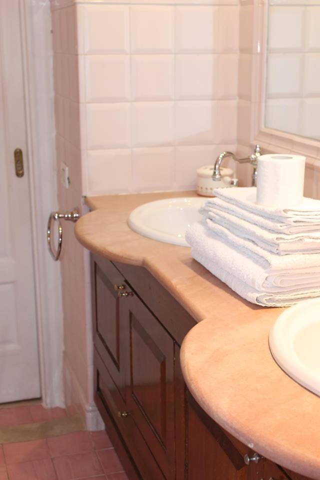 B&B Le Sorelle Napoli Bagian luar foto